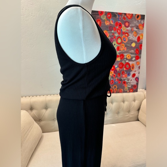 Beyond Yoga Jetsetter Jumpsuit in black S - Picture 4 of 11